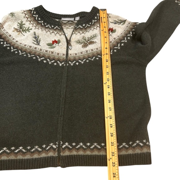 Croft & Barrow womens sz medium Cottagecore Leaf Embroidered Zip Sweater green - Picture 5 of 16